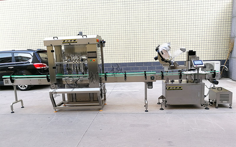 辣椒醬灌裝封口機設備展示