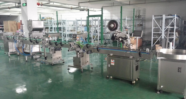 火鍋底料自動灌裝生產(chǎn)線