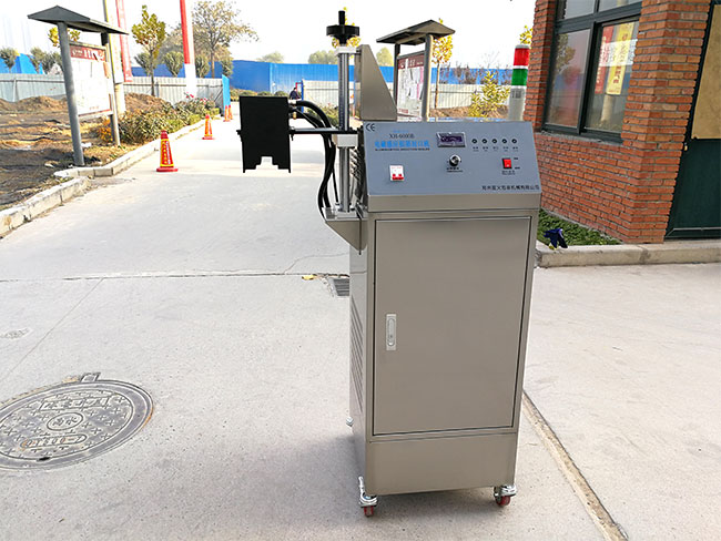 電磁感應鋁箔封口機設備細節